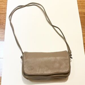 Stone Mountain "Redwood Falls" Elegant Taupe Gray/Tan Leather Shoulder Bag